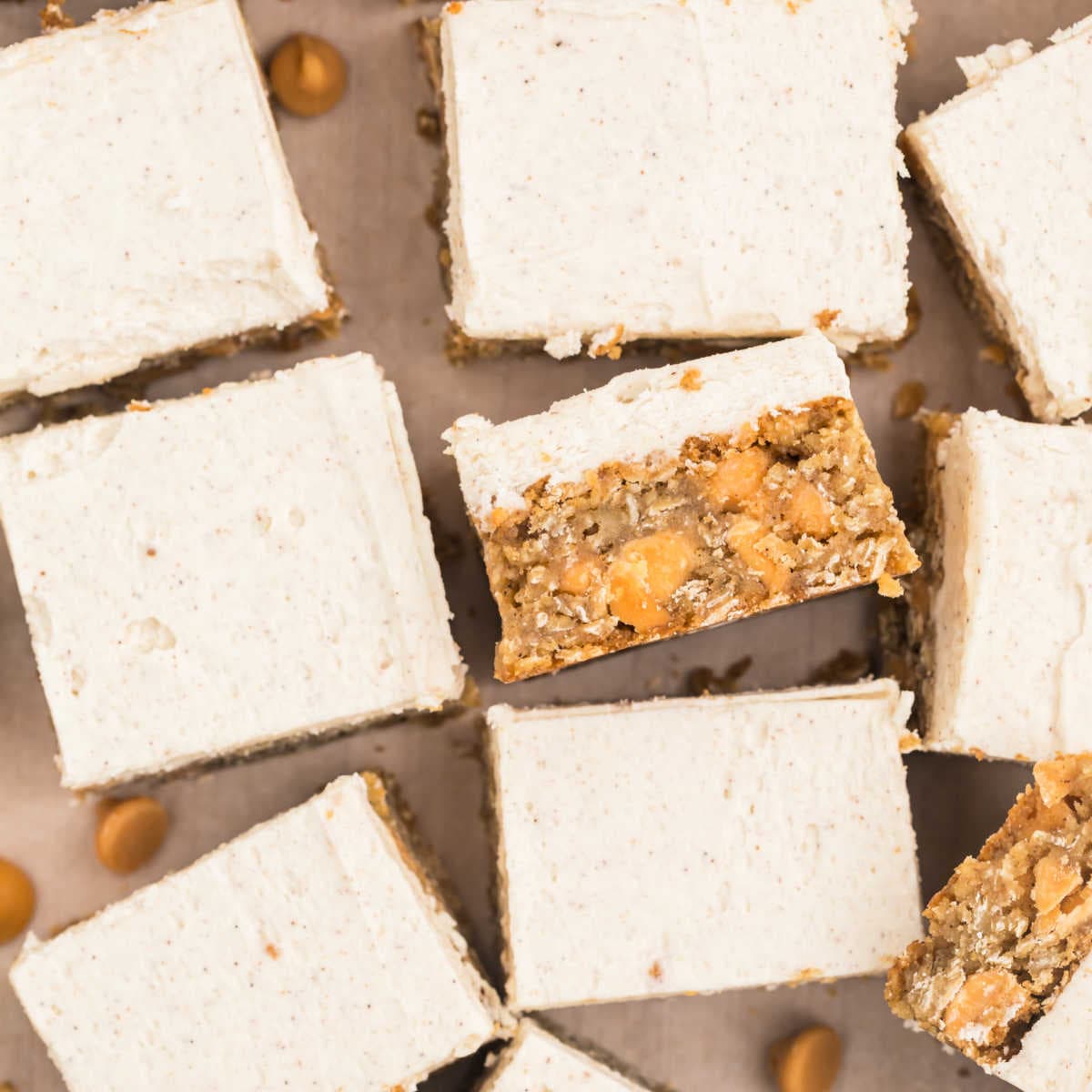 Oatmeal Scotchie Bars Recipe