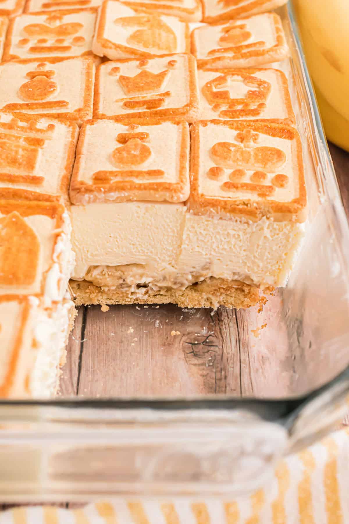 Glass 13x9 with banana pudding.