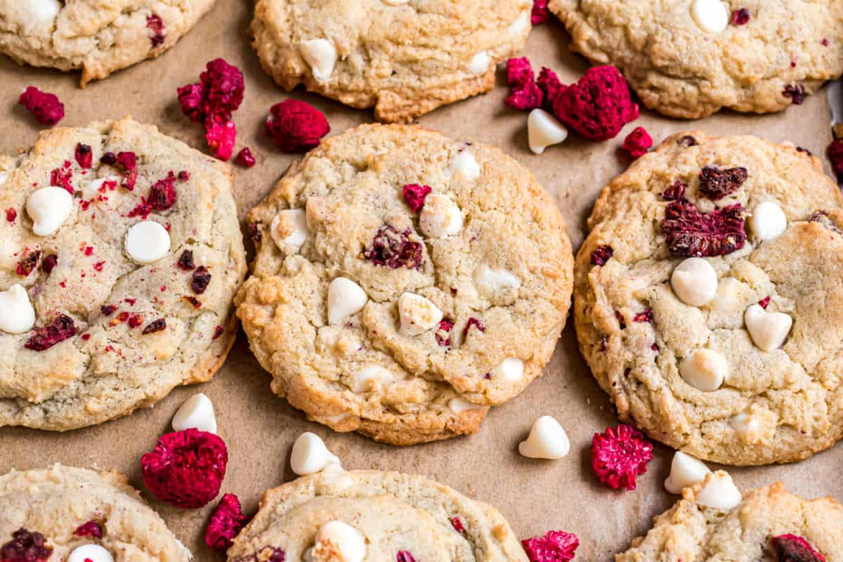 raspberry-cheesecake-cookies-recipe-shugary-sweets