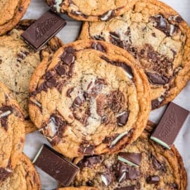 Delicious chewy, buttery cookies chock full of chocolate and mint! Andes Mint Cookies are the best ever treat for all the mint lovers in your life.