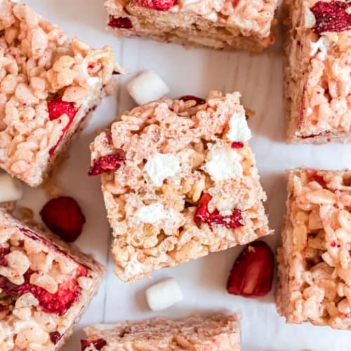 Strawberry Rice Krispie Treats are the perfect no-bake recipe if you’re craving something sweet. Freeze-dried strawberries add bold berry flavor to this chewy classic. And with only 5 ingredients, they’re as easy as it gets!