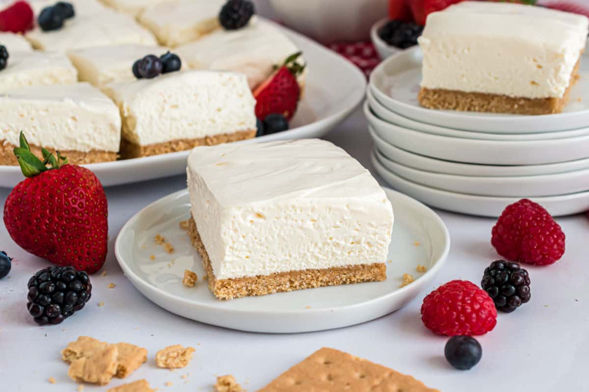 No Bake Cheesecake Bars – Shugary Sweets